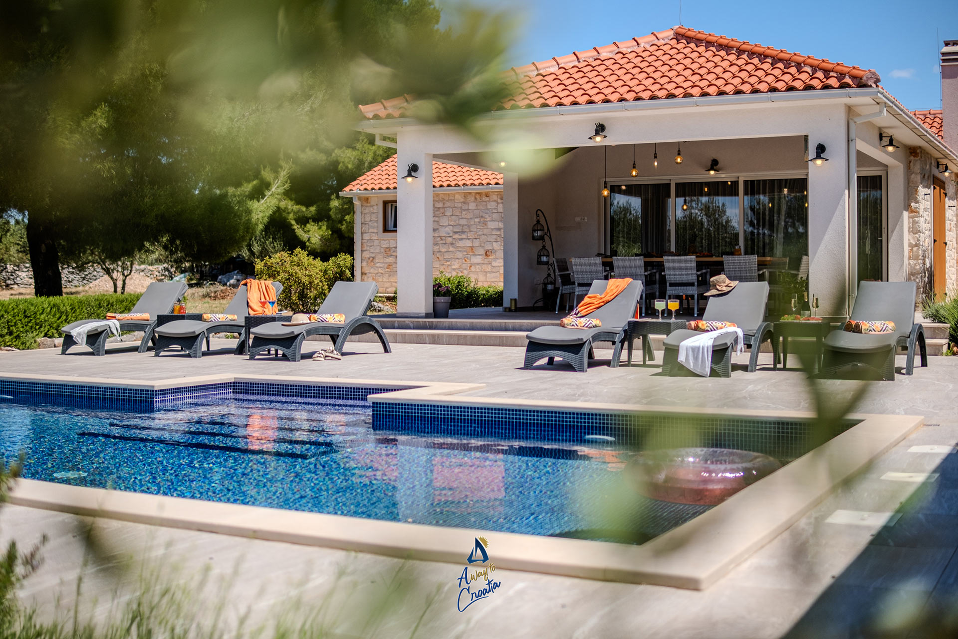 B8759cbed4df474e8de2bf681c0a7284