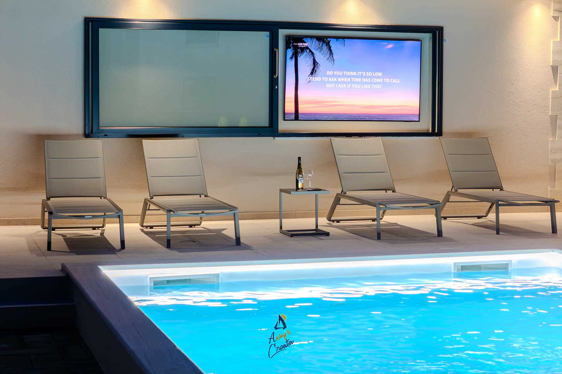 09eccc1f740b4bcf89fd29c80bbe8c76