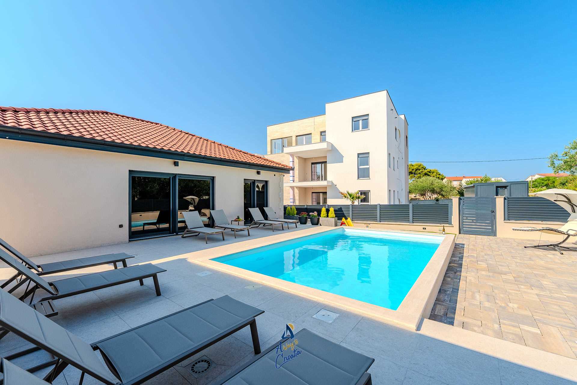 AwayToCroatia_VILLA-BALLAT_1a-bazen_04.jpg 1627a0b761bc4938a004f81dc974643c