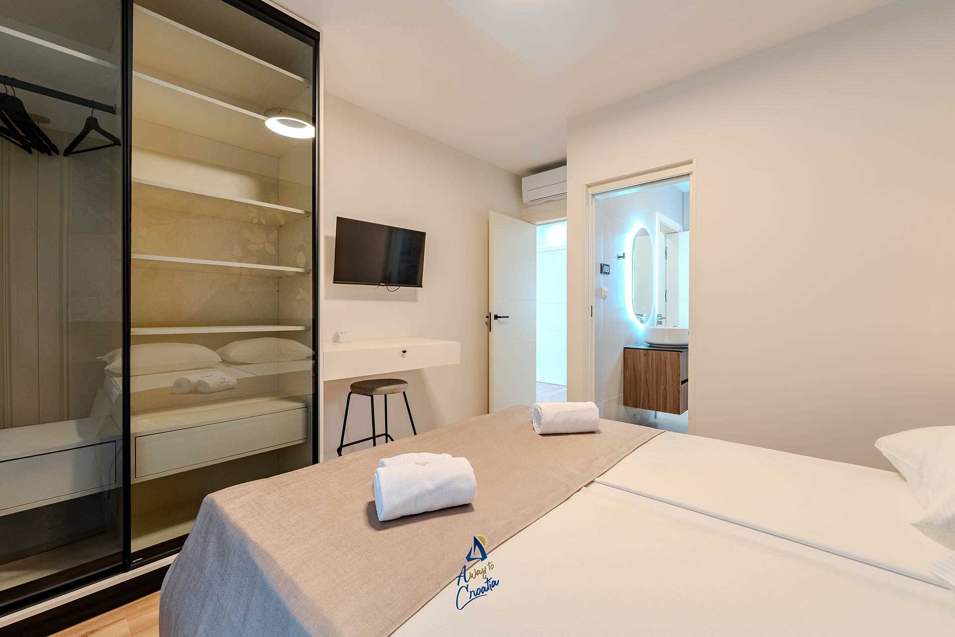 Ce2dbd9c7e294ebf98ba144d6629bbbf