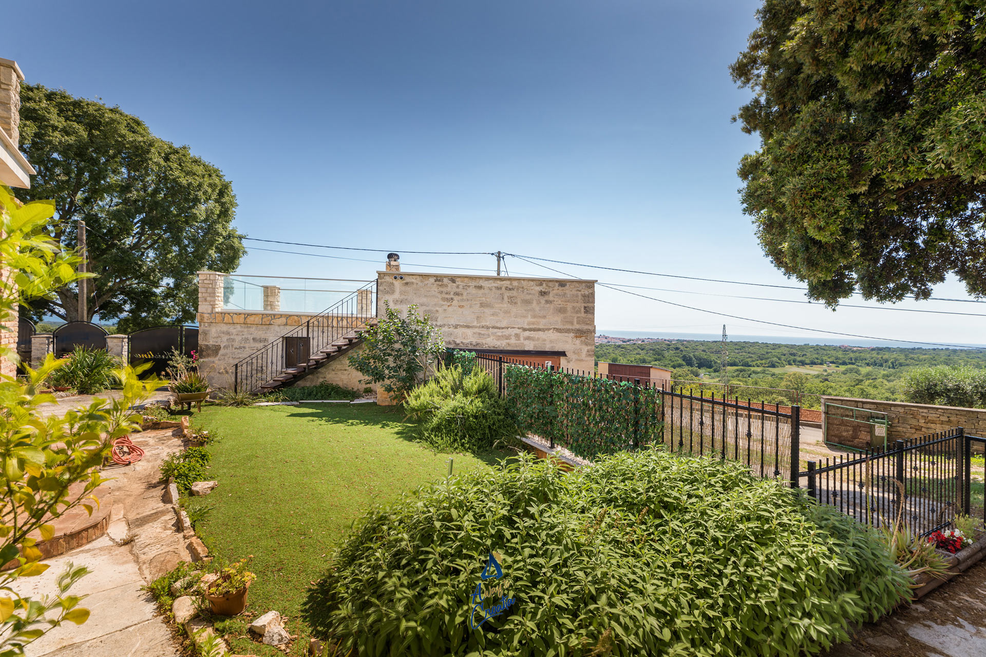 A0609a30531b44feb40bf71a3260ca0b